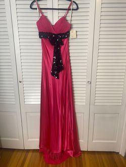 Style B22021 BG Haute Pink Size 2 Wedding Guest Plunge Barbiecore Shiny Straight Dress on Queenly