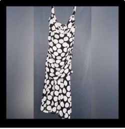 Bebe White Size 4 Plunge Short Height Polka Dots A-line Dress on Queenly