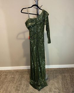 Style 26571 Mac Duggal Green Size 8 Wedding Guest Olive Straight Dress on Queenly