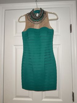 Sherri Hill Green Size 4 Pageant Cocktail Dress on Queenly