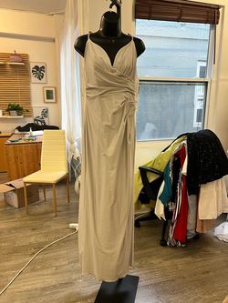 Style 2005 Bari Jay Silver Size 8 Plunge Straight Dress on Queenly