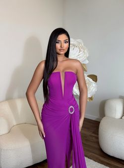 Style Felicity Minna Fashion Purple Size 12 Black Tie Side slit Dress on Queenly