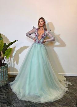 Style Vesper Minna Fashion Multicolor Size 0 Light Green Floor Length Pageant Straight Dress on Queenly