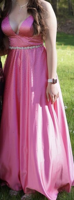 Style 24061510 Jules & Cleo Pink Size 8 Jewelled Shiny Jersey Ball gown on Queenly