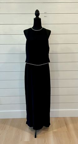 Jones New York Black Size 14 Floor Length Straight Dress on Queenly