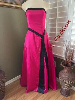 Lets fashioned Pink Size 4 Floor Length Prom Jersey Strapless A-line Dress on Queenly