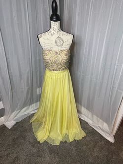Sherri Hill Yellow Size 8 Floor Length Military A-line Dress on Queenly