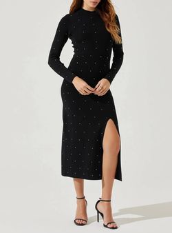 Style 1-1990672619-2696 ASTR Black Size 12 Side Slit Free Shipping Plus Size Cocktail Dress on Queenly