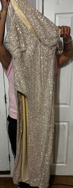 Fashion Nova Gold Size 16 Tall Height One Shoulder 50 Off Mermaid Dress on Queenly