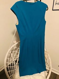 Calvin Klein Green Size 6 Medium Height Square Neck Square Cocktail Dress on Queenly