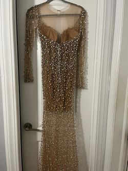 Aleta Nude Size 4 Prom Floor Length A-line Dress on Queenly