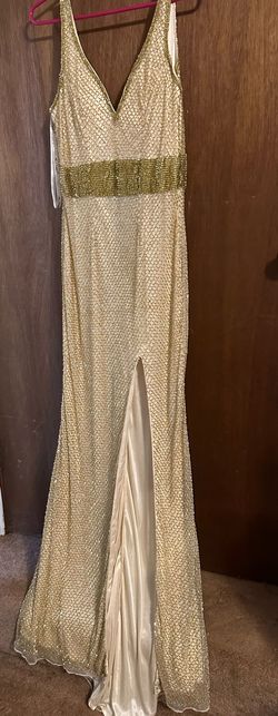 Mac Duggal Gold Size 8 Floor Length Side slit Dress on Queenly