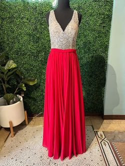 Style w19230 Soieblu Red Size 8 Prom Floor Length Straight Dress on Queenly