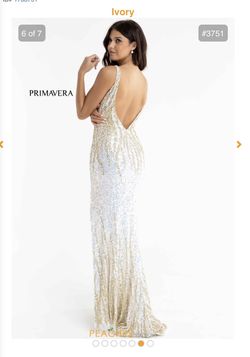 Primavera White Size 0 Prom Floor Length Side slit Dress on Queenly