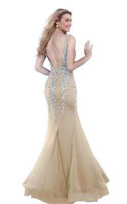 Style 63700 Jovani Nude Size 4 V Neck Plunge Tulle Mermaid Dress on Queenly