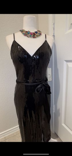 Eliza J Black Size 6 70 Off Plunge Nightclub Cocktail Dress on Queenly