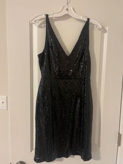 Lulus Black Size 12 50 Off Plunge Nightclub Cocktail Dress on Queenly