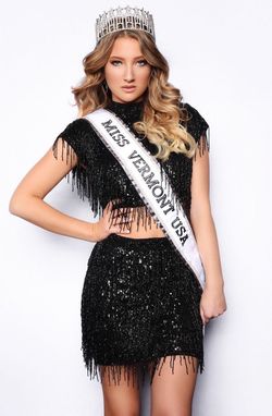 Sherri Hill Black Size 6 Prom Nightclub Sleeves High Neck Appearance Cocktail Dress on Queenly