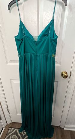 Teezeme Green Size 12 Prom Floor Length Straight Dress on Queenly