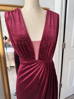 Miss Circle Red Size 12 Floor Length Plunge Straight Dress on Queenly