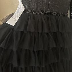 Mac Duggal Black Size 10 Ruffles Long Sleeve Prom Straight Dress on Queenly