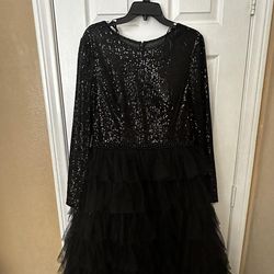 Mac Duggal Black Size 10 Ruffles Long Sleeve Prom Straight Dress on Queenly
