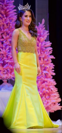 Jovani Yellow Size 2 Free Shipping Swoop Mermaid Dress on Queenly