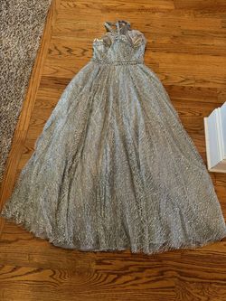 Tiffany Designs Silver Size 8 Jersey Quinceanera Ball gown on Queenly