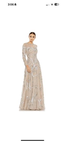 Style 5217 Mac Duggal Nude Size 10 Prom Floor Length Wedding Guest A-line Dress on Queenly