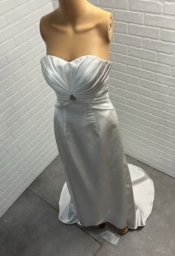 Destiny White Size 6 Wedding Jersey Straight Dress on Queenly