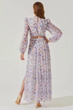 Style 1-3942510529-3471 ASTR Purple Size 4 Keyhole Floor Length Floral Black Tie Print Side slit Dress on Queenly