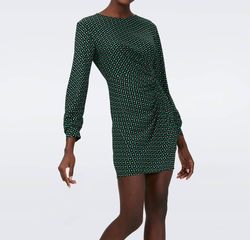 Style 1-86808678-1498 Diane von Furstenberg Green Size 4 1-86808678-1498 Polyester Sleeves Cocktail Dress on Queenly