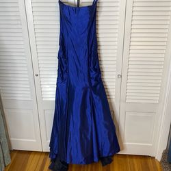 BG Haute Blue Size 10 50 Off Floor Length Train Ball gown on Queenly