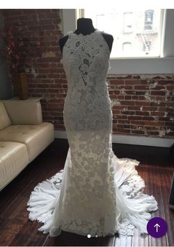 Style Atalier Raisel Pronovias White Size 8 Embroidery Lace Train Dress on Queenly
