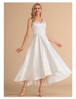 JJs House White Size 12 Satin Plus Size Floor Length A-line Dress on Queenly