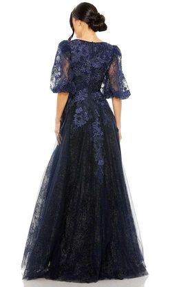 Mac Duggal Blue Size 6 Floral Lace Ball gown on Queenly