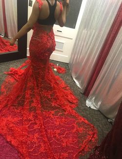 Custom made Red Size 8 Prom Plunge Lace Floor Length Train Dress on Queenly