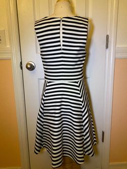 Express Multicolor Size 2 Jersey Nightclub Sunday Best Cocktail Dress on Queenly
