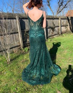 Cinderella Divine Green Size 6 Emerald Medium Height Square Military Mermaid Dress on Queenly