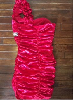 De Red Size 4 Jersey 50 Off Nightclub Cocktail Dress on Queenly