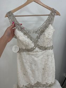 Marie lee White Size 10 Plunge Wedding Mermaid Dress on Queenly