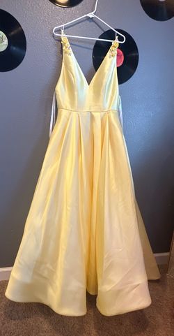 Sherri Hill Yellow Size 8 Jersey 50 Off Ball gown on Queenly