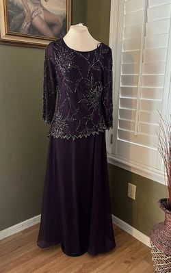 Jkara Purple Size 10 Long Sleeve Floor Length A-line Dress on Queenly