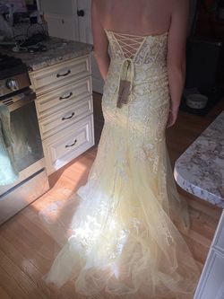 Style 7024Y Amelia Couture Yellow Size 0 7024y Floor Length Mermaid Dress on Queenly