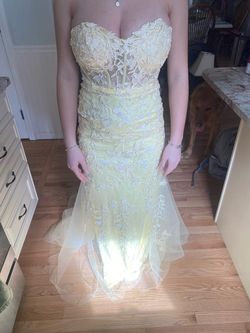 Style 7024Y Amelia Couture Yellow Size 0 7024y Floor Length Mermaid Dress on Queenly