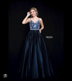 Vienna Multicolor Size 6 Floor Length Prom Ball gown on Queenly