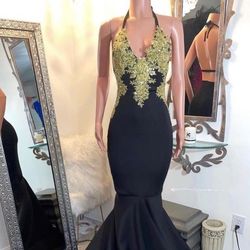 Black Size 8 Mermaid Dress on Queenly