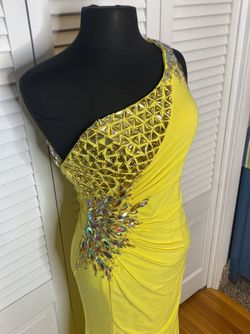 Style P3281 Kiss Kiss Formal Yellow Size 8 One Shoulder Black Tie Pageant Side slit Dress on Queenly