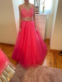 Pink Size 5 Ball gown on Queenly