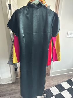 Black Size 6 Side slit Dress on Queenly